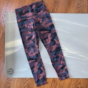 Lululemon I 6
